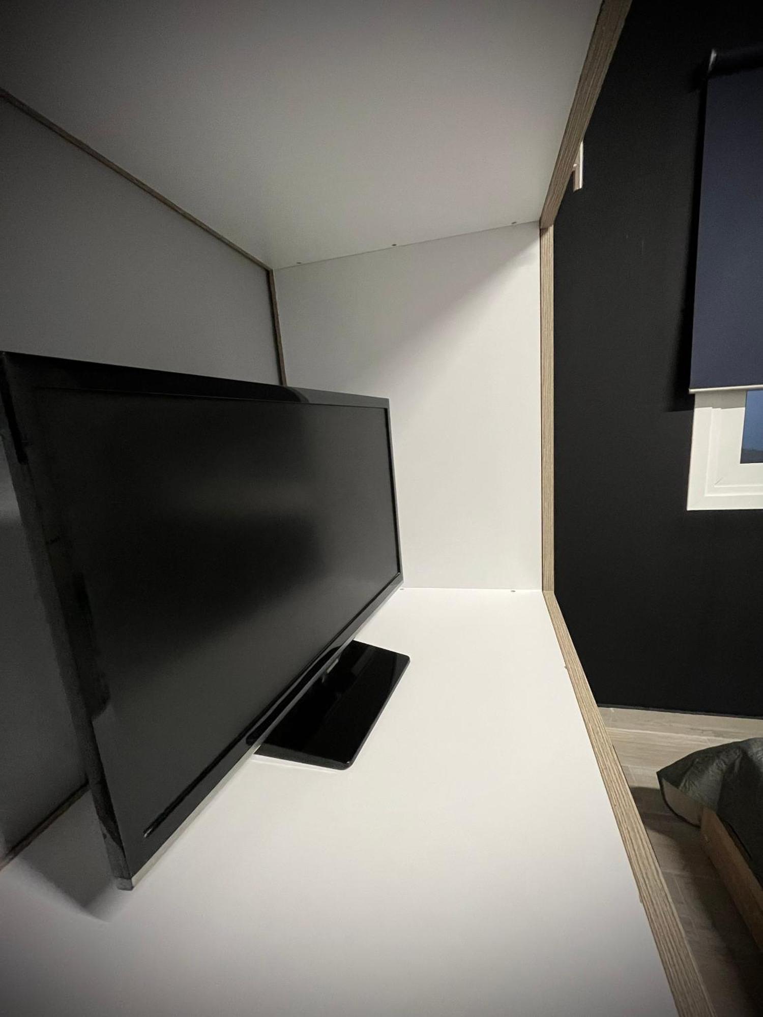 Joannas Airport Luxury Rooms Artemida  Exterior foto
